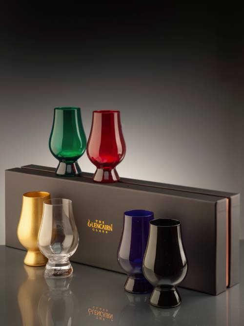 Our set of 6 Glencairn Glasses is perfect for your blind tasting sessions.